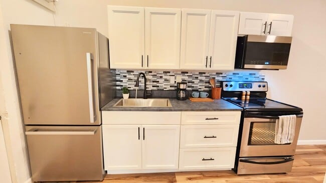 Foto del edificio - 2554 Third St. - 2554 Third St