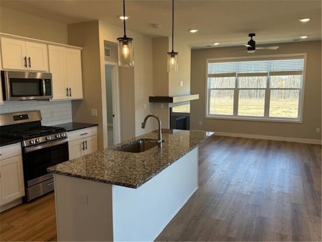 Building Photo - 5490 Welter Wy