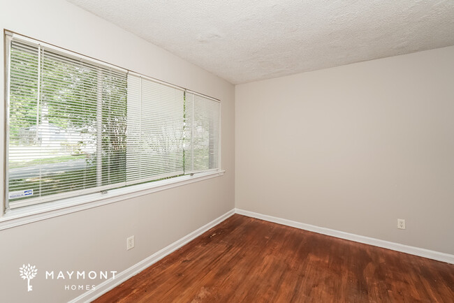 Building Photo - 1337 4th Way NW