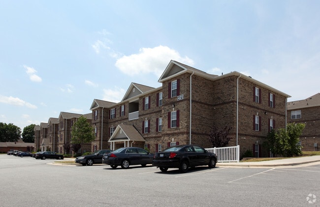 Building Photo - Sebastian Place