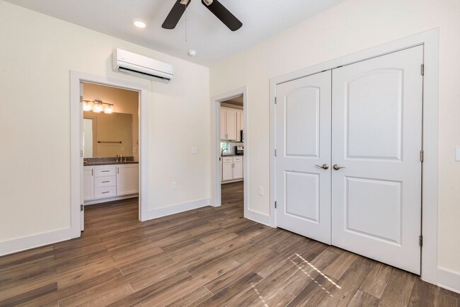 Building Photo - 3702 Tower View Ct