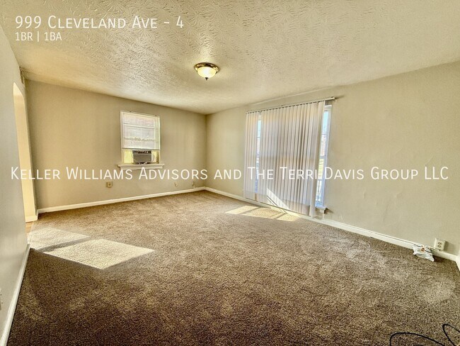 Foto del edificio - 999 Cleveland Ave