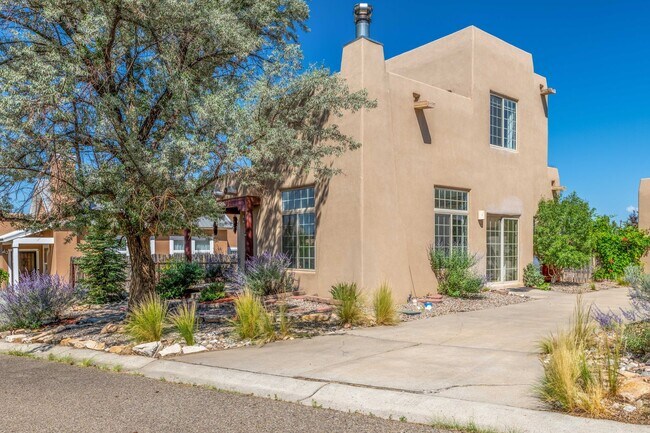 Building Photo - Pueblo-Style Home in Nava Ade