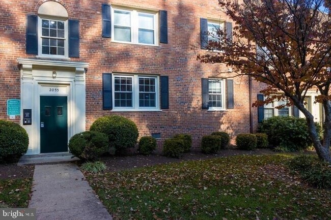 Foto del edificio - 2055 38th St SE