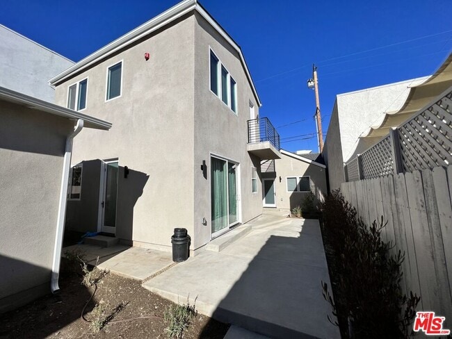 Building Photo - 1337 23rd St
