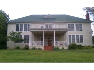 Building Photo - The Washington School