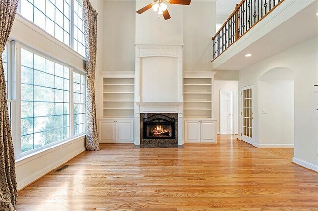 Building Photo - 12489 Huntington Trace