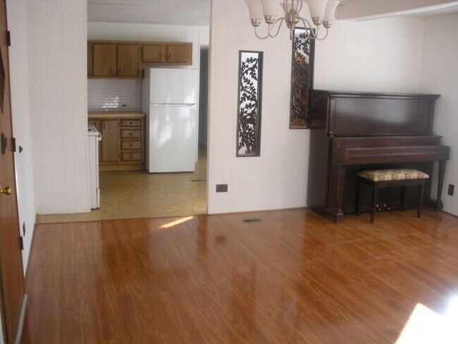 Foto del edificio - 195 Marshall Park