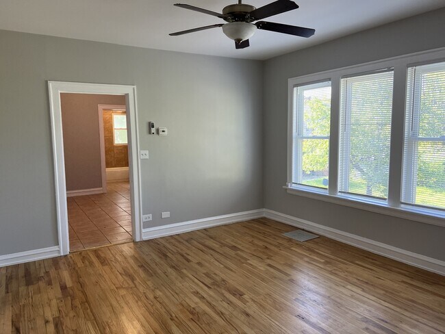 Foto del edificio - 8159 S Coles Ave