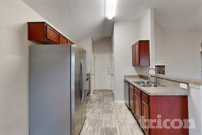 Foto del edificio - 4200 Agate Dr