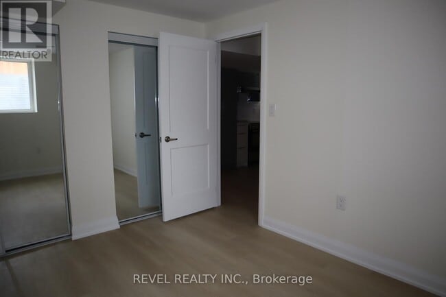 Photo du bâtiment - 1274 Sweetfern Cres