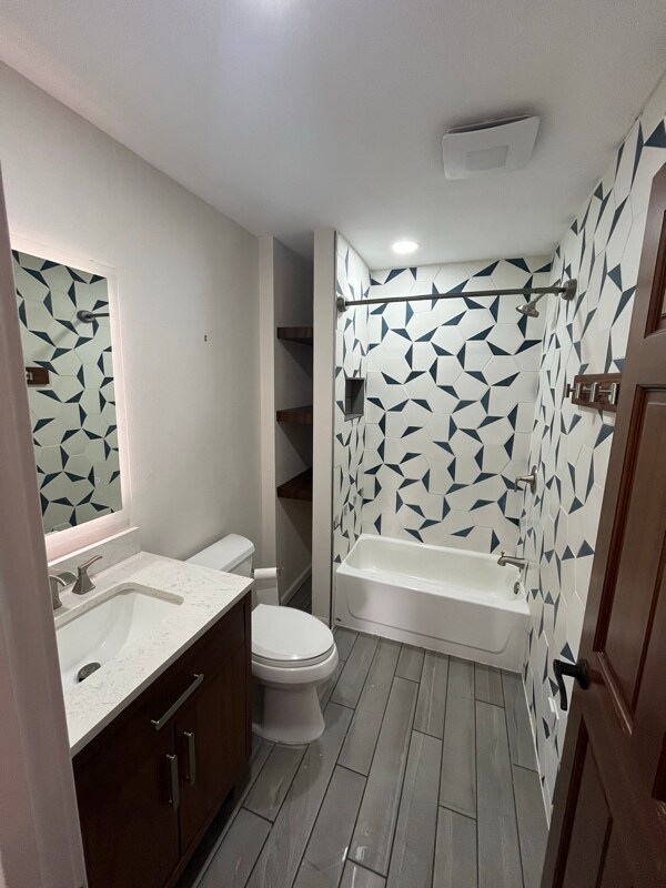 Foto del edificio - 18320 Dickerson Ln