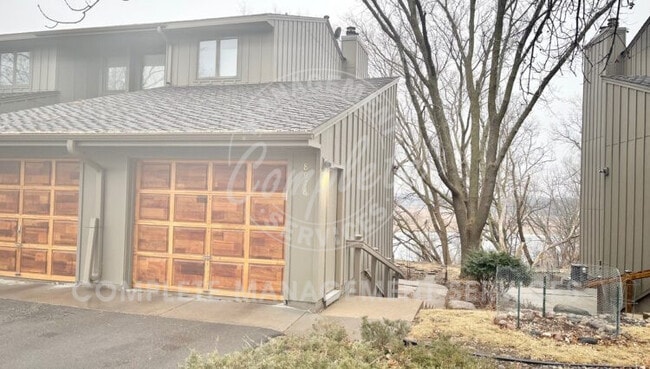 Building Photo - 8978 Neill Lake Rd