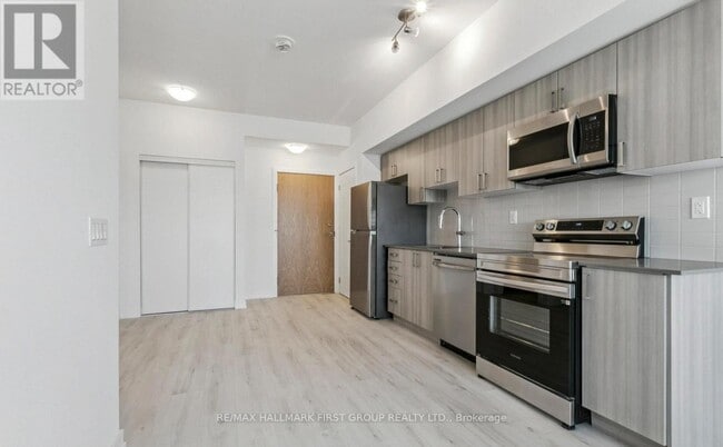 Building Photo - 1435 Celebration Dr