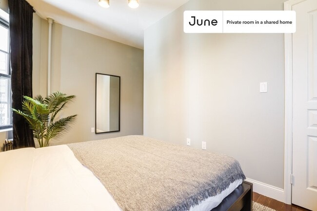 Foto del edificio - Room in Shared 4 bed/1 bath home