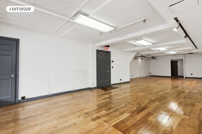 Building Photo - 34 Avenue A