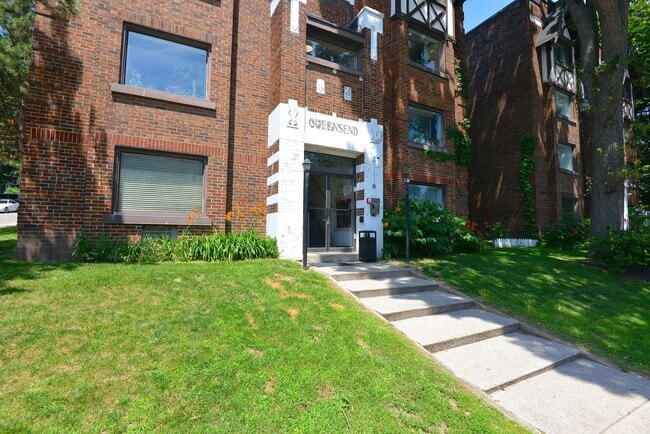 Building Photo - 3008 Queen St E