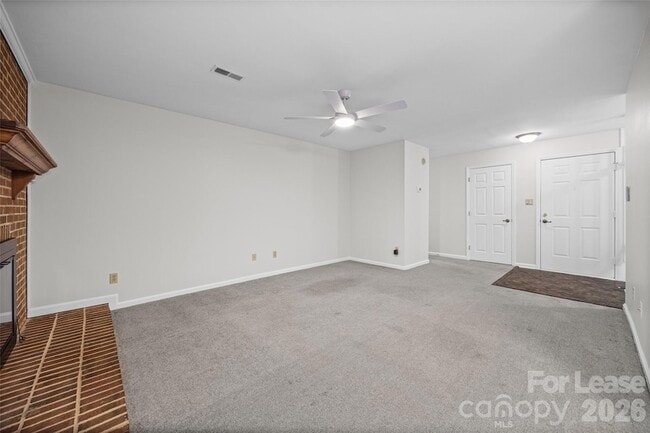 Building Photo - 2920 Iron Gate Ln