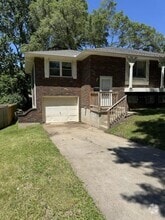 Building Photo - 4942 Strong Ave