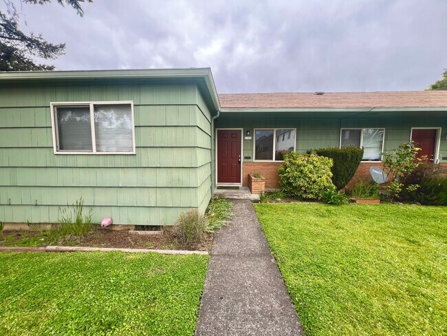 Foto del edificio - ADORABLE, CLEAN, and WELL MAINTAINED! Incl...