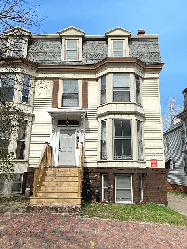 31 State St Unit 2, Portland, ME 04101 Apartments in Portland, ME