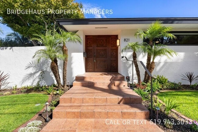 Building Photo - 821 Moana Dr