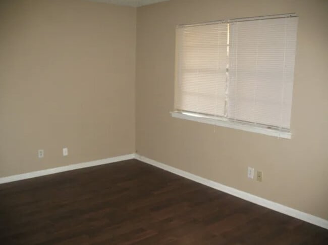 Building Photo - Highland Terrace Apartments