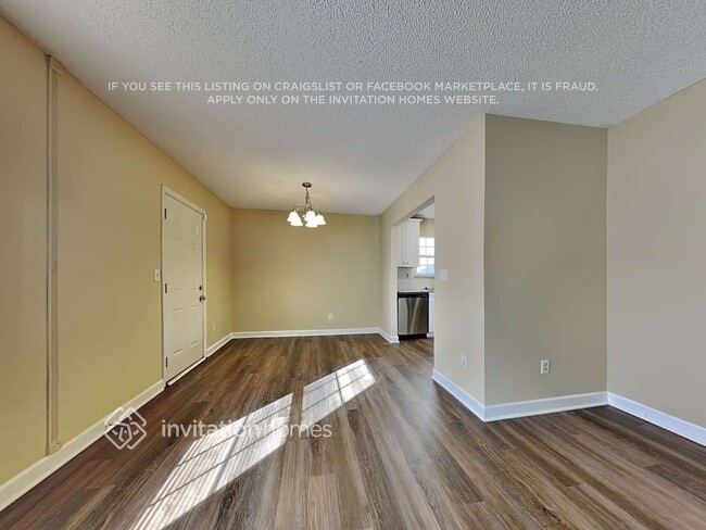 Building Photo - 1460 Summer Coach Dr