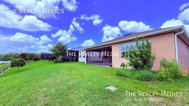 Building Photo - 1102 Victoria Hills Dr S