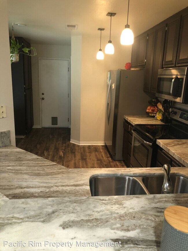 Foto del edificio - 3 br, 2.5 bath House - 13891 Pinkard Way #80