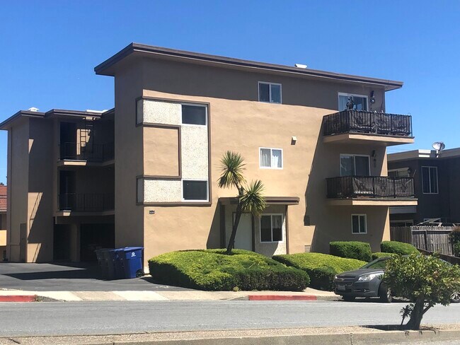 Foto del edificio - 504 Richmond Dr