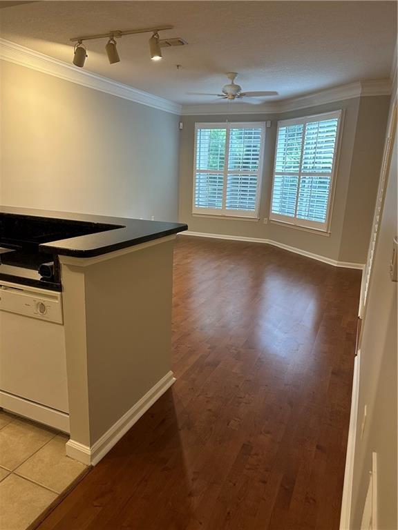 Foto del edificio - 5208 Westchester Ln NE