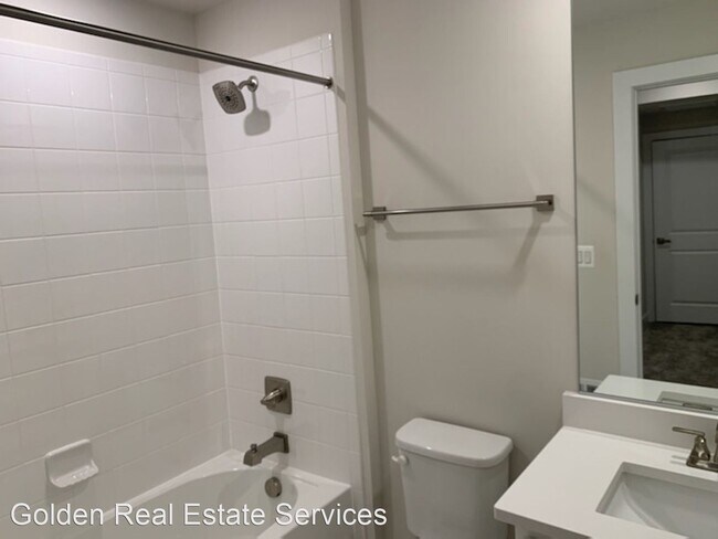 Foto del edificio - 3 br, 2.5 bath House - 13262 Woodland Park Rd