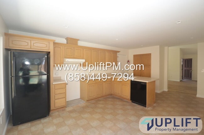 Building Photo - 13462 Montego Dr