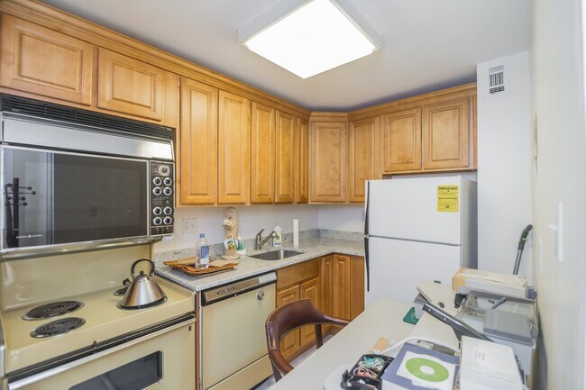 Foto del edificio - 1325 18th St NW