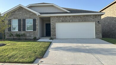 Building Photo - 4944 Redhead Dr
