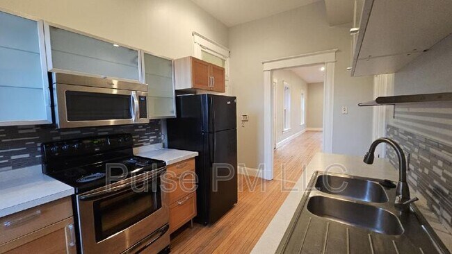 Foto del edificio - 1604 Greenup St
