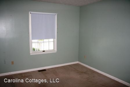 Building Photo - 3 br, 2 bath House - 117 Mountain Valley D...