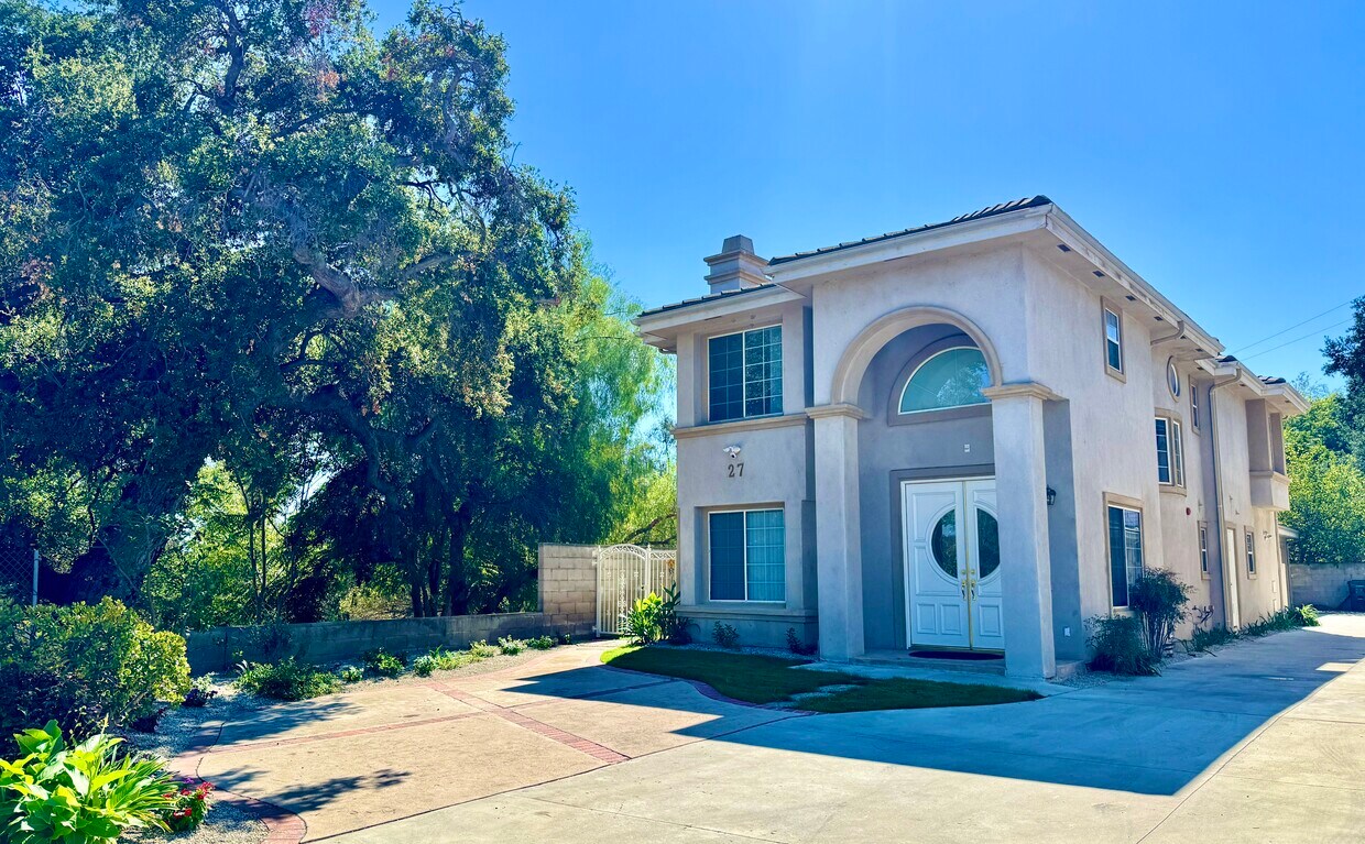 Casa unifamiliar grande - 27 Hampton Ct