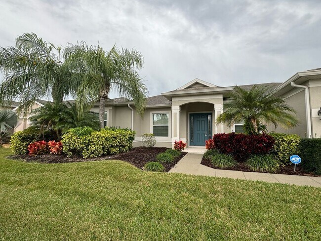 Foto del edificio - Welcome to your Beautiful Pool Home in the...