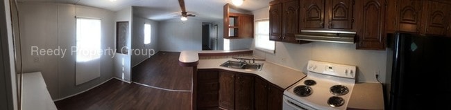 Building Photo - 102 Cappy Way