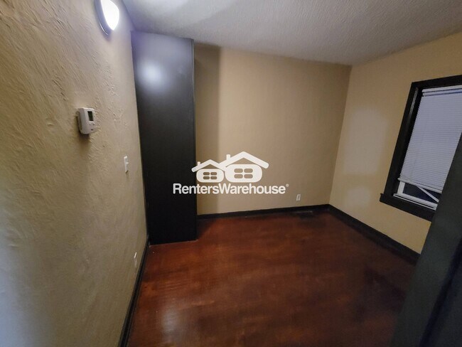 Foto del edificio - 403 N Dewey St