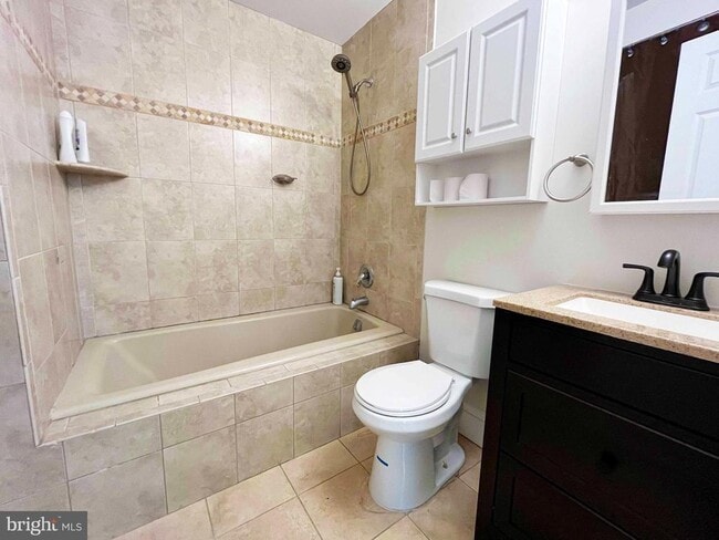 Building Photo - 99 Summerfield Dr