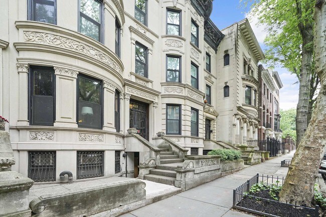 Foto del edificio - 625 2nd Street