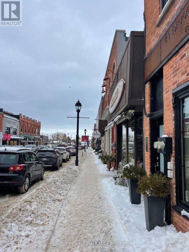 Photo du bâtiment - 41 Bruce St S