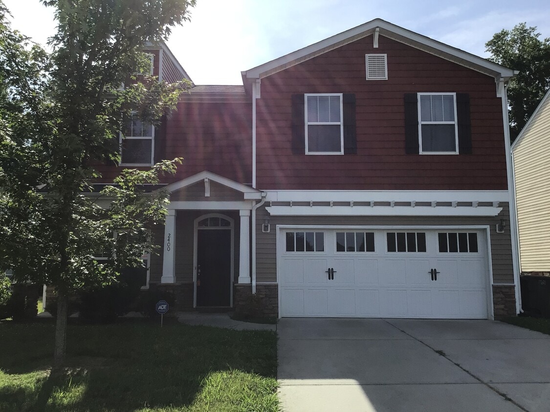 2400 Nelson Farm Road House Rental in Greensboro, NC