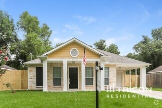 Building Photo - 818 Springwood Dr