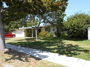 Building Photo - 610 Cabrillo Ave