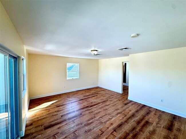 Foto del edificio - 130 Catskill Ave