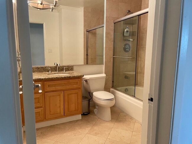 Foto del edificio - 1831 Barry Ave